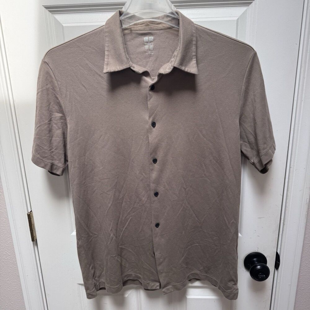 Uniqlo theory Shirt Mens Large Beige Tan Short Sleeve Button Up collared Airism